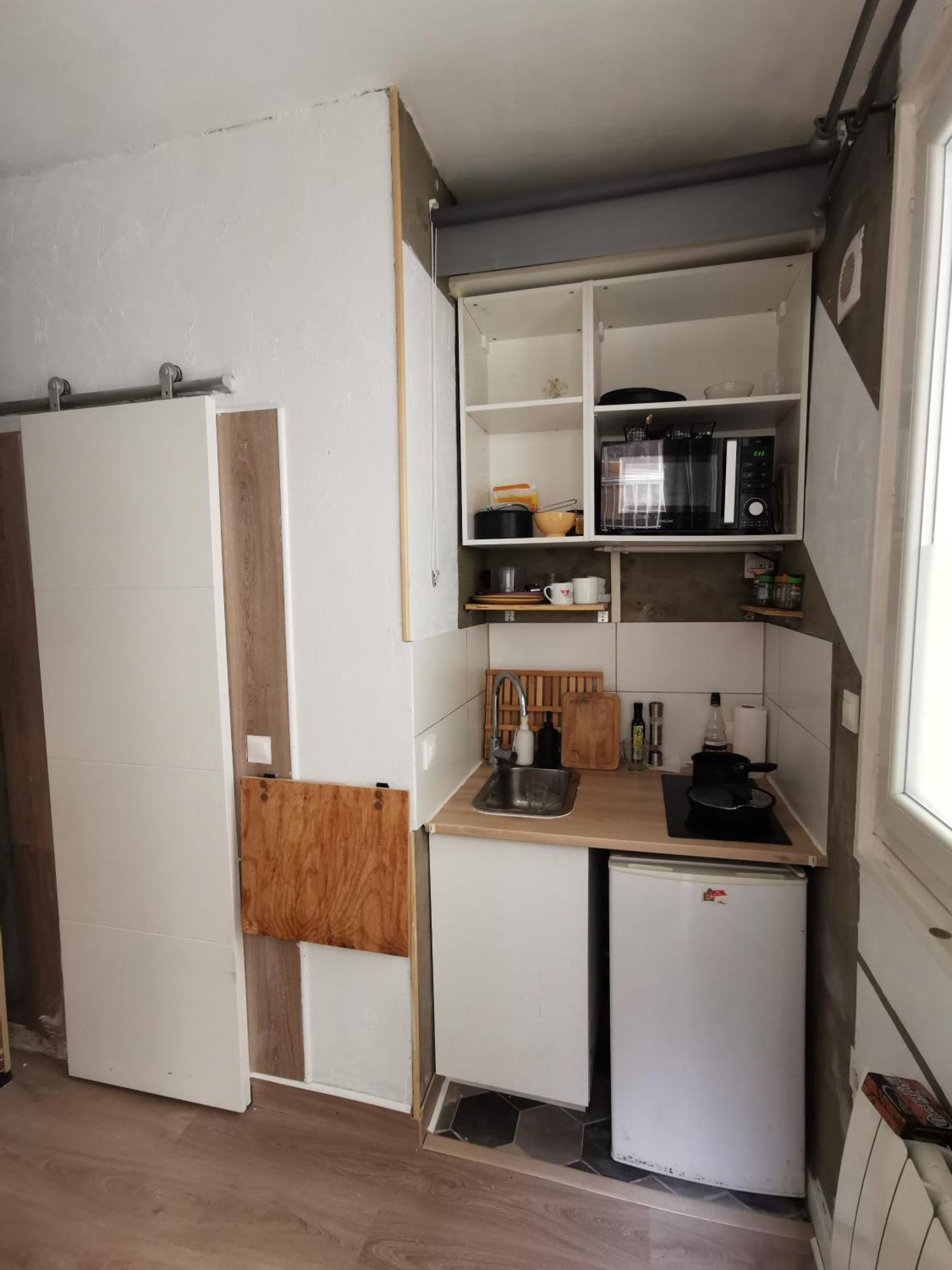 A Nice Little Studio In The Beautiful Paris. Parijs